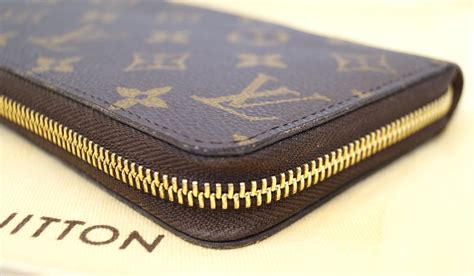 louis vuitton zippy|Louis Vuitton zippy wallet used.